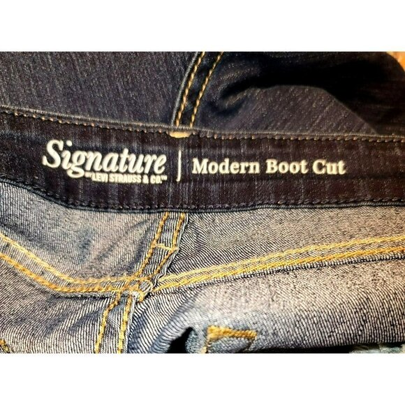 Levi Strauss Simply Stretch Modern Boot Cut Jeans - Size 6M - Picture 8 of 10